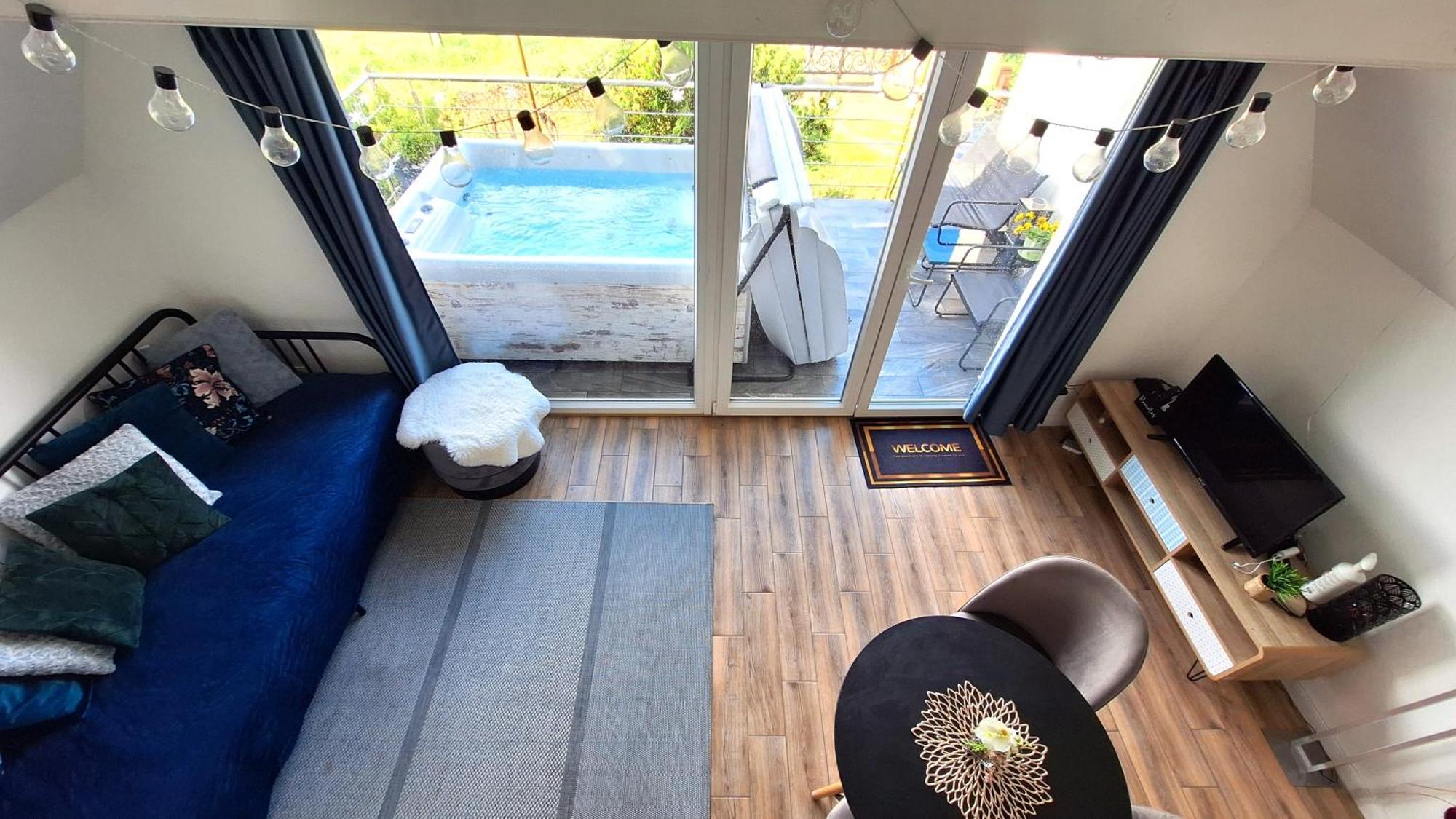 Hillside Cottage Pecs Bagian luar foto
